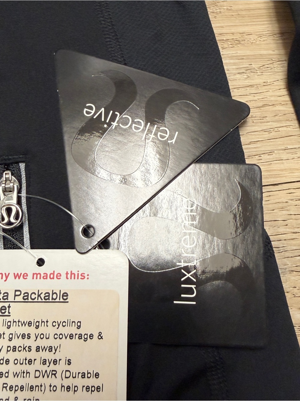 Lululemon Presta Packable Shirket Size 8 NWT 148$ rare - Picture 7 of 14